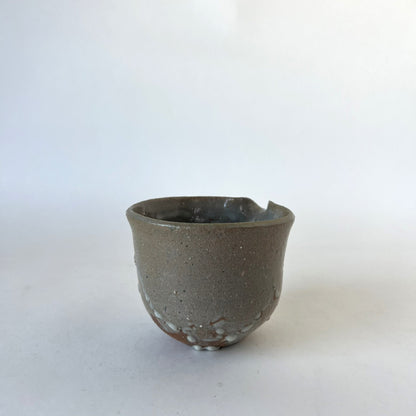 鶴野啓司 灰釉白化粧片口