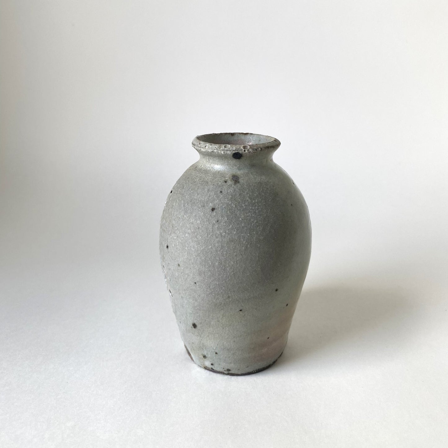 青木亮　粉引小壺